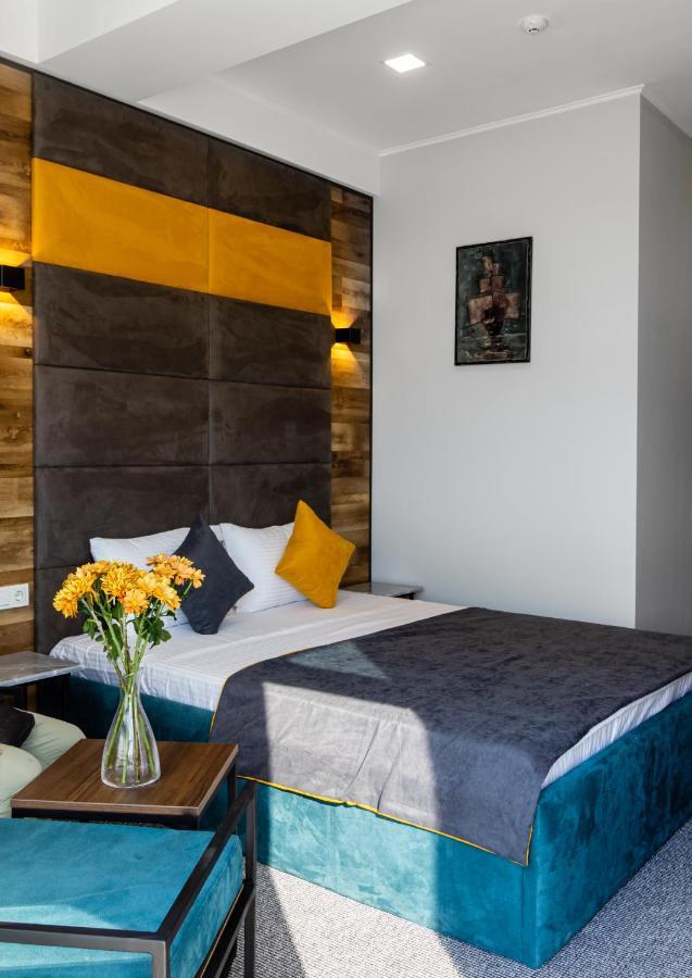 Bg Palace Hotel Tbilisi Ngoại thất bức ảnh