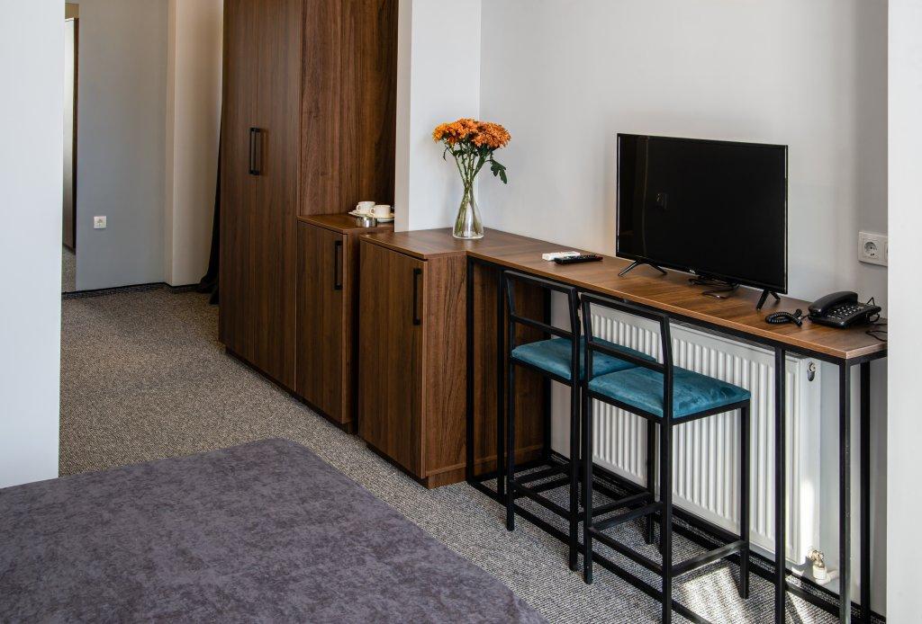 Bg Palace Hotel Tbilisi Ngoại thất bức ảnh