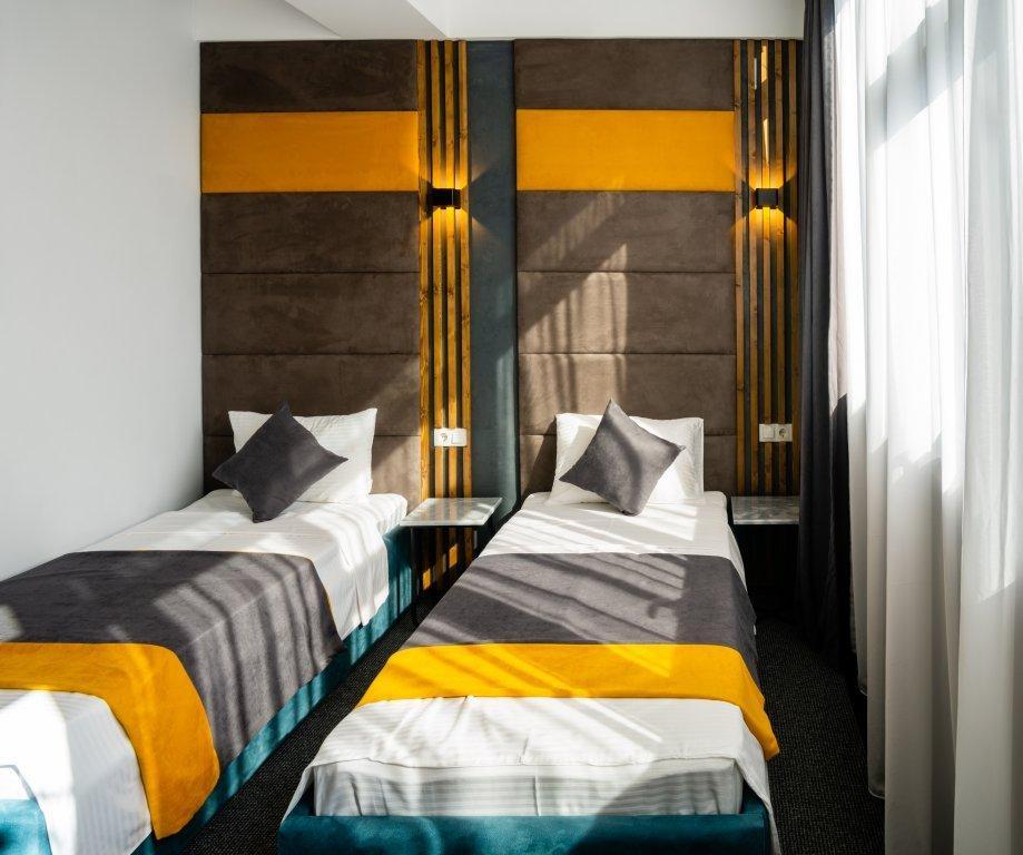 Bg Palace Hotel Tbilisi Ngoại thất bức ảnh