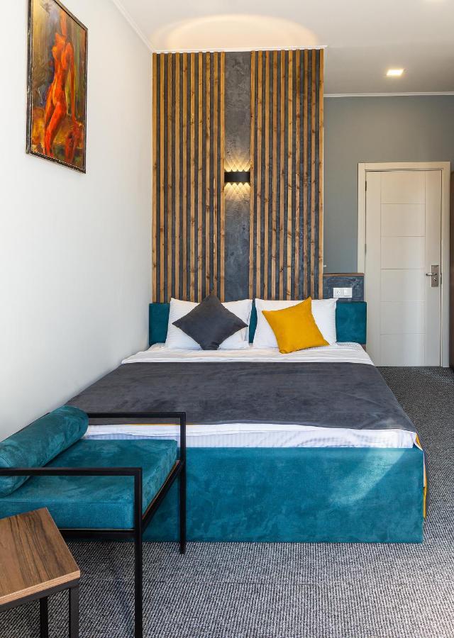 Bg Palace Hotel Tbilisi Ngoại thất bức ảnh