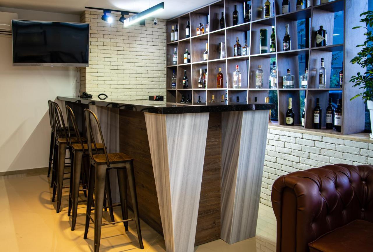 Bg Palace Hotel Tbilisi Ngoại thất bức ảnh