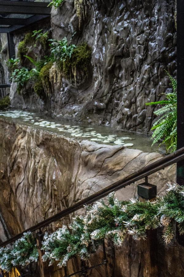 Bg Palace Hotel Tbilisi Ngoại thất bức ảnh