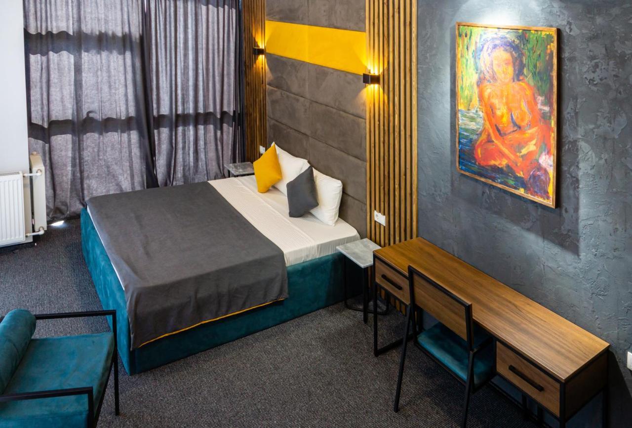 Bg Palace Hotel Tbilisi Ngoại thất bức ảnh
