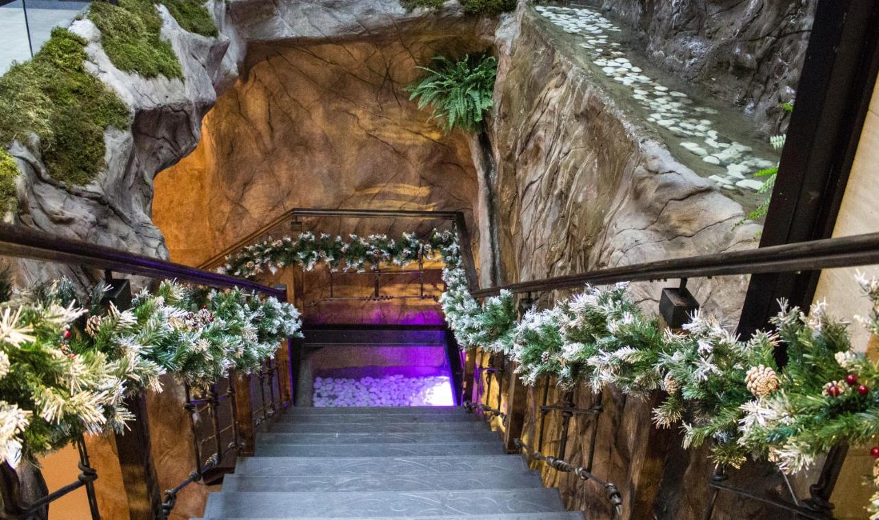 Bg Palace Hotel Tbilisi Ngoại thất bức ảnh