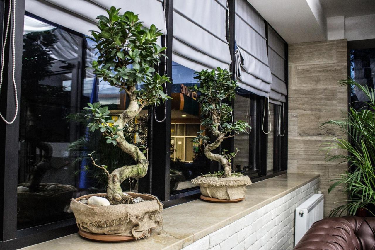 Bg Palace Hotel Tbilisi Ngoại thất bức ảnh