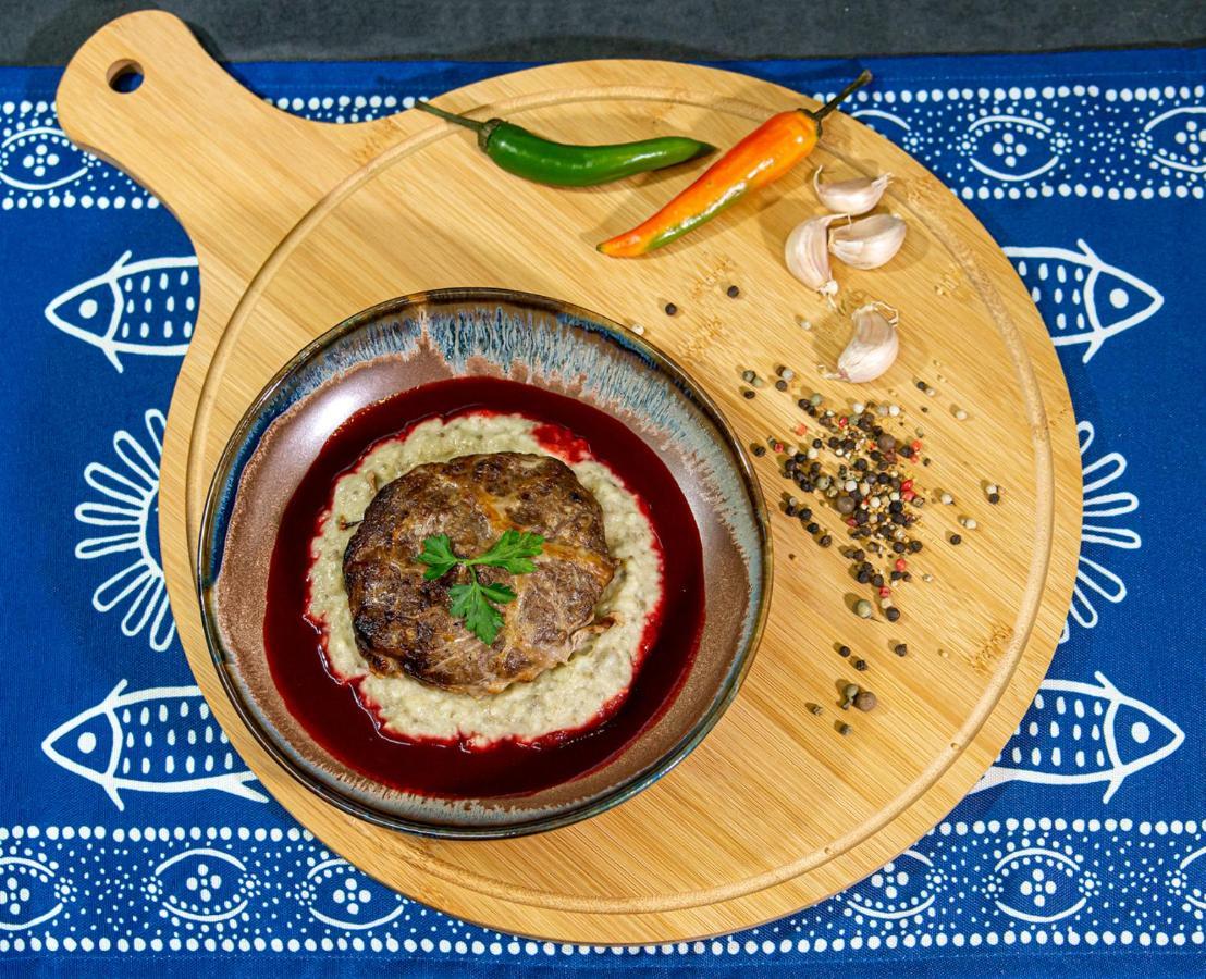 Bg Palace Hotel Tbilisi Ngoại thất bức ảnh