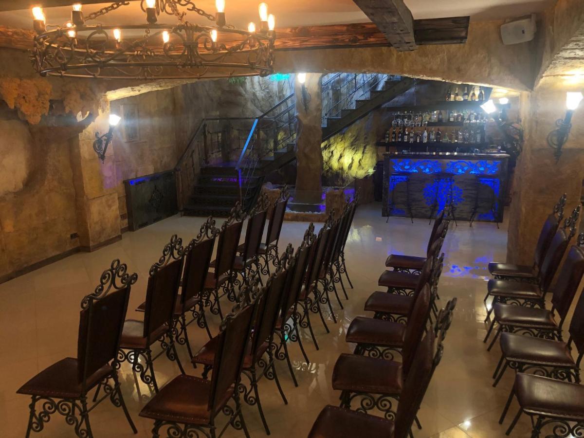 Bg Palace Hotel Tbilisi Ngoại thất bức ảnh